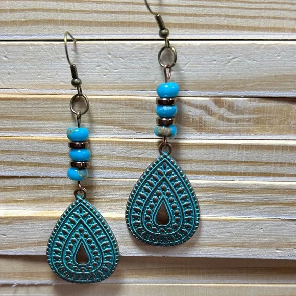 3/$25 Turquoise Beaded Teardrop Dangle Earrings - Picture 4 of 4
